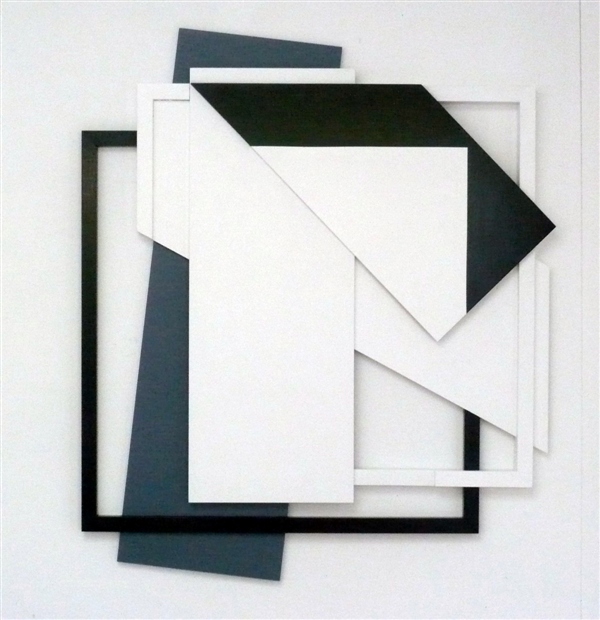relief , 1994, hout-synth.lak, 85x105 cm.